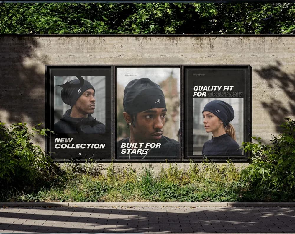 Carteles en la calle de Seky